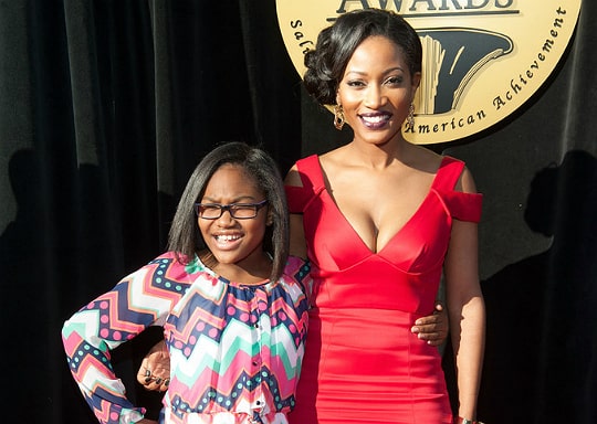 Emani Richardson with her mother Erica Dixon at 23rd Trumpet Award show